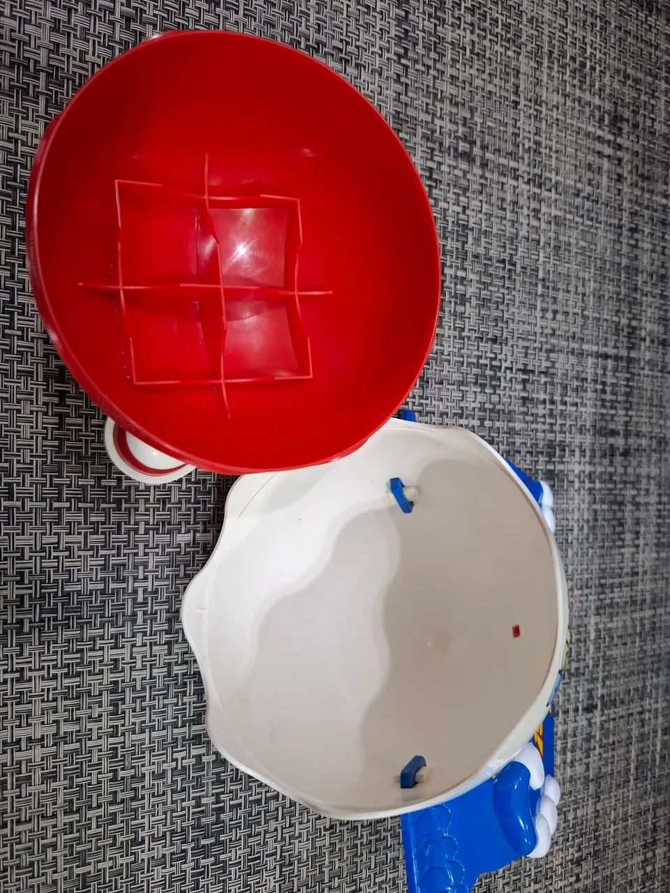 Boneco Kinder Ovo grande  - Foto 3