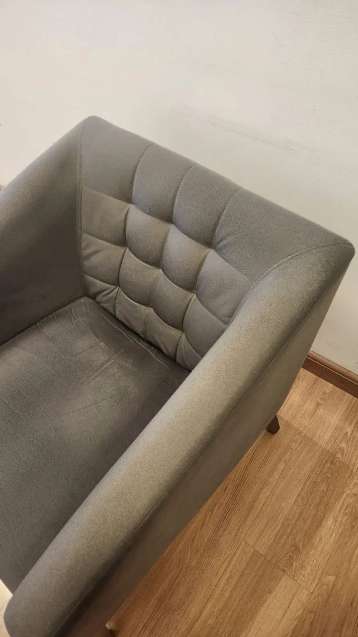 Conjunto de 3 Poltronas em Tecido Suede Cinza - Foto 2