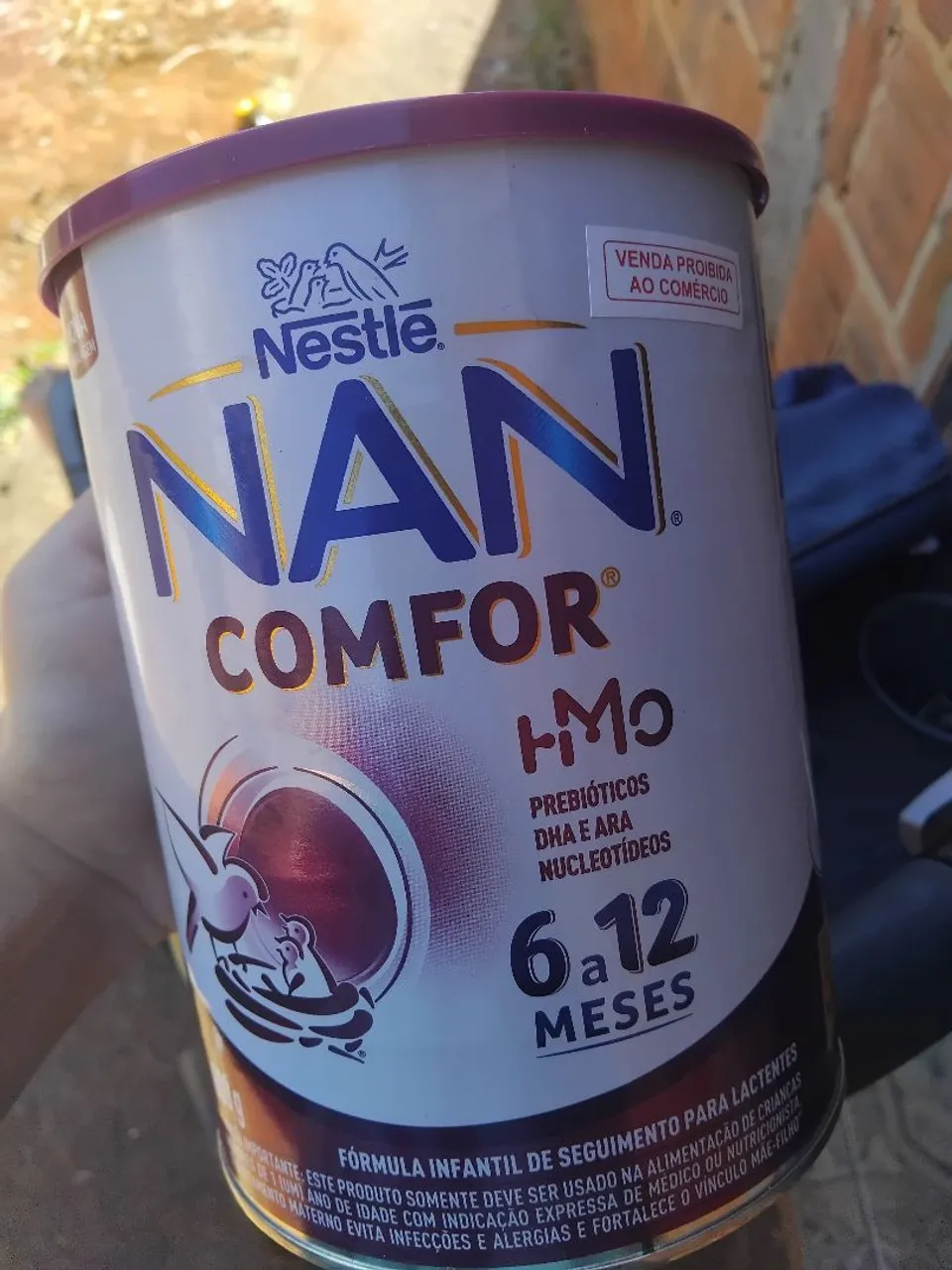 Lata de leite Nan