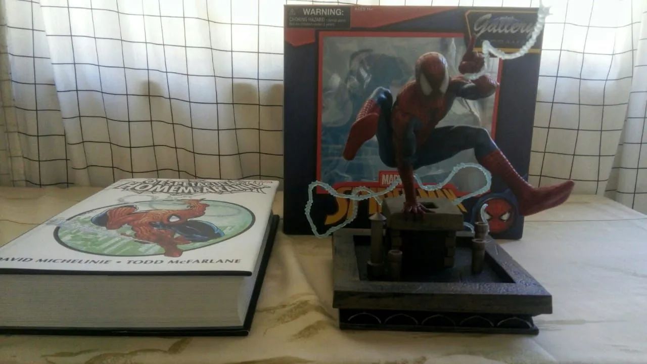 Diorama Gallery 1990s Spider-Man - Foto 5