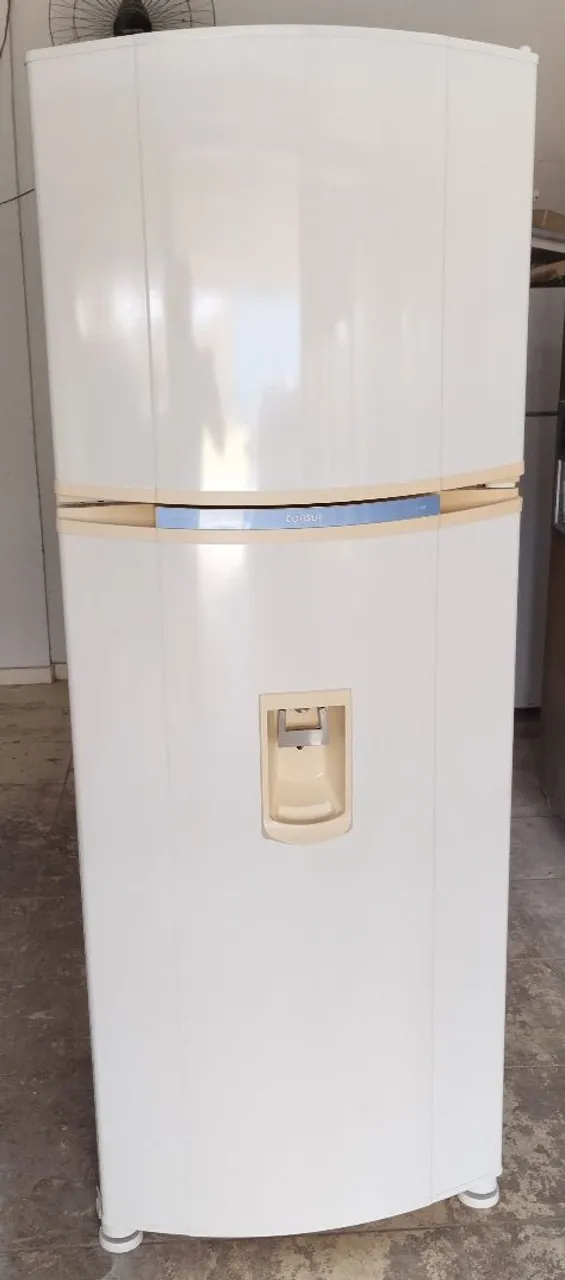 Geladeira Consul Duplex. 450L. 110v