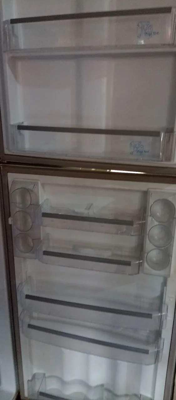 Geladeira continental Frost Free