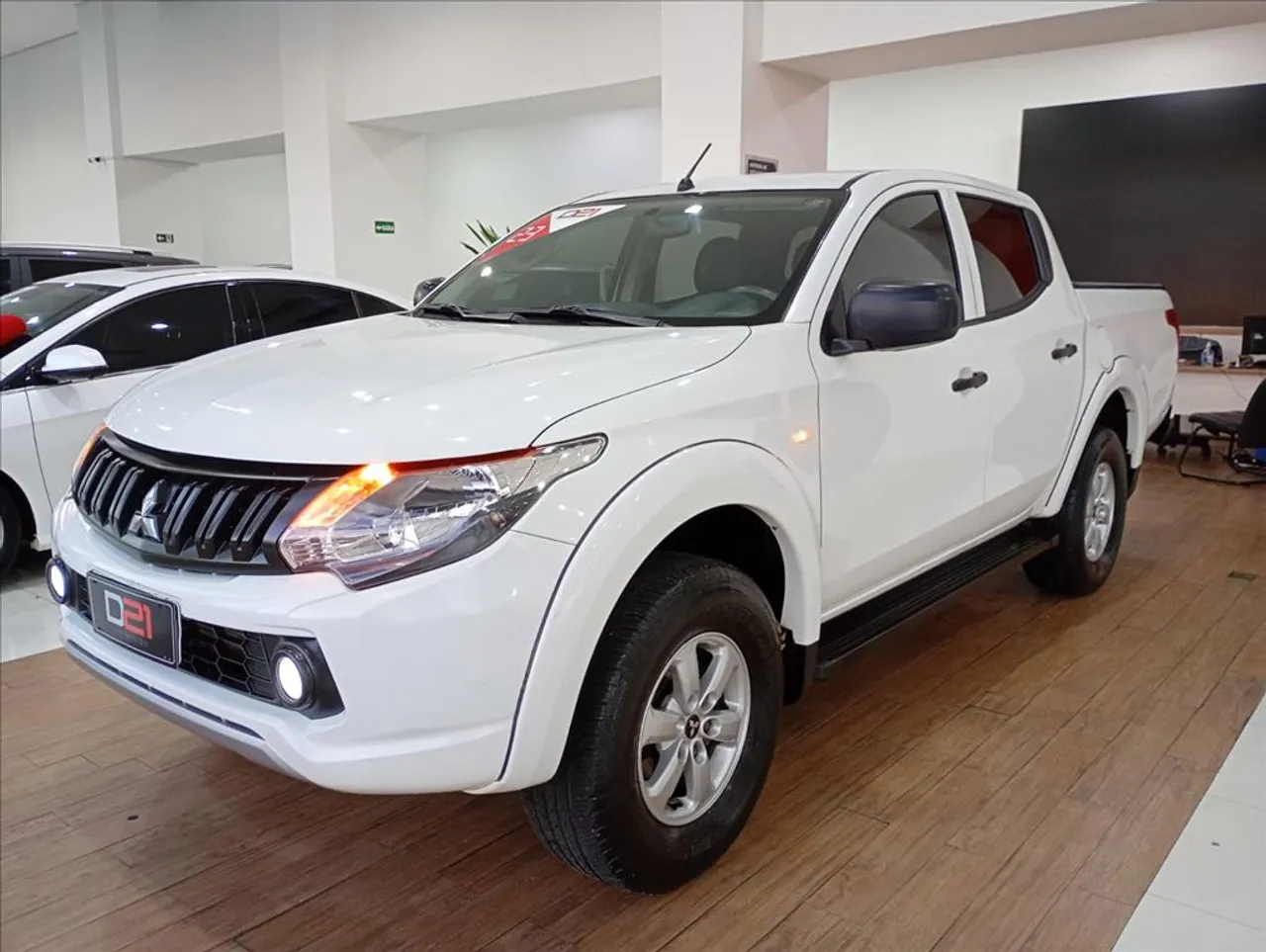 MITSUBISHI L200 TRITON 2.4 16V TURBO DIESEL GL CD 4X4 MANUAL