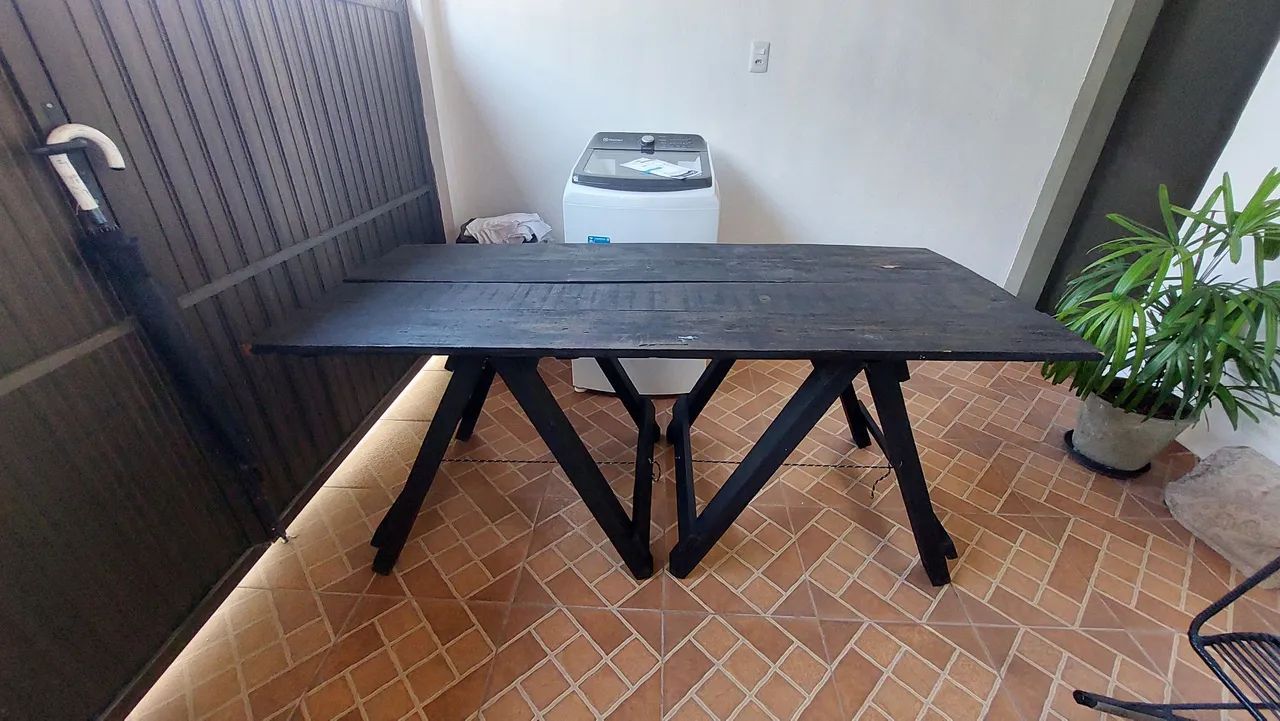 Rustic Wooden Table65105016833411121