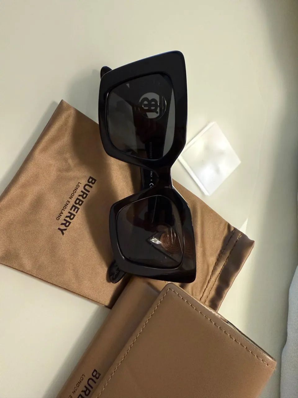 Óculos burberry preto original  - Foto 2