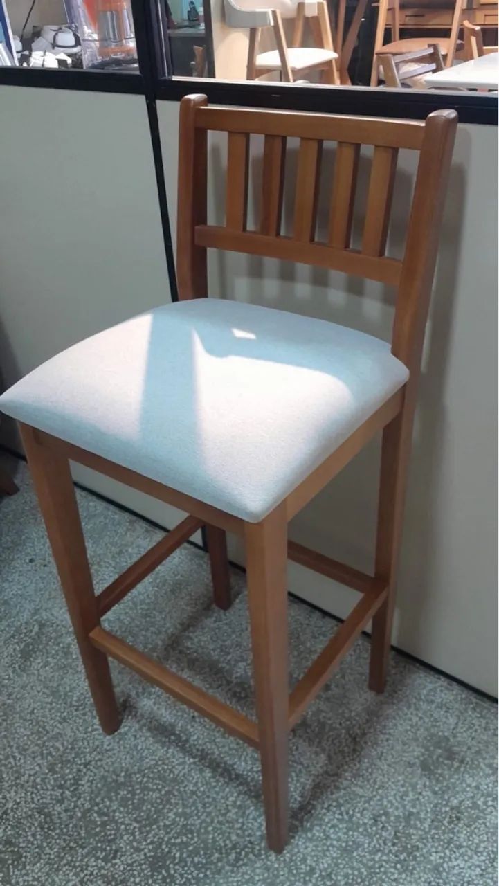 Banqueta Milano em madeira maciça - Foto 4