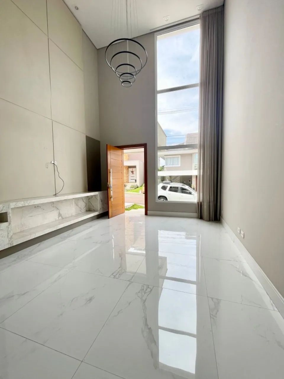Casa com 4 Quarto(s) e 5 banheiro(s) para Alugar, 295 m² por R$ 16000 / Mês - Foto 3