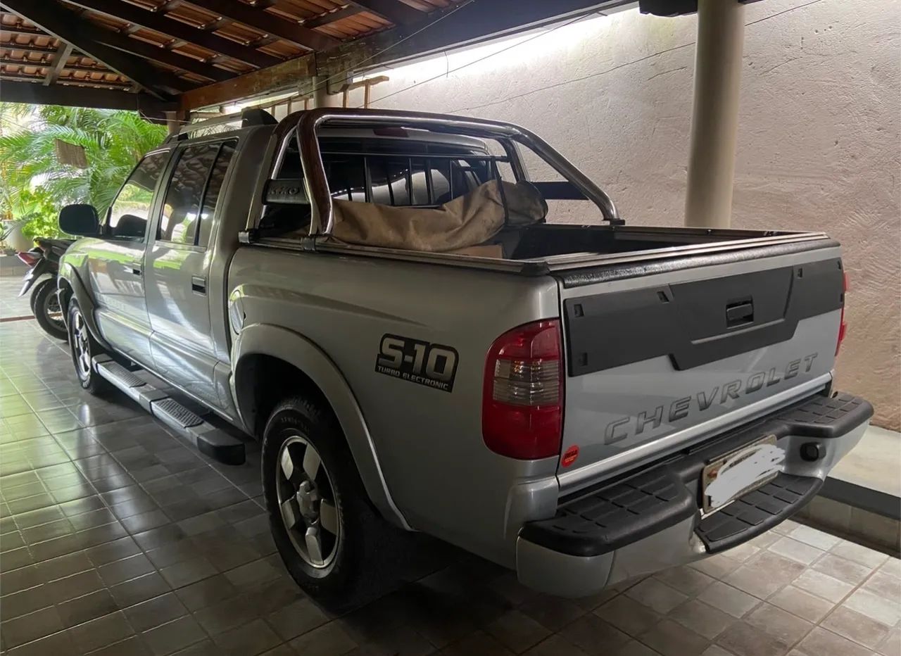 Faço frete em caminhonete S10