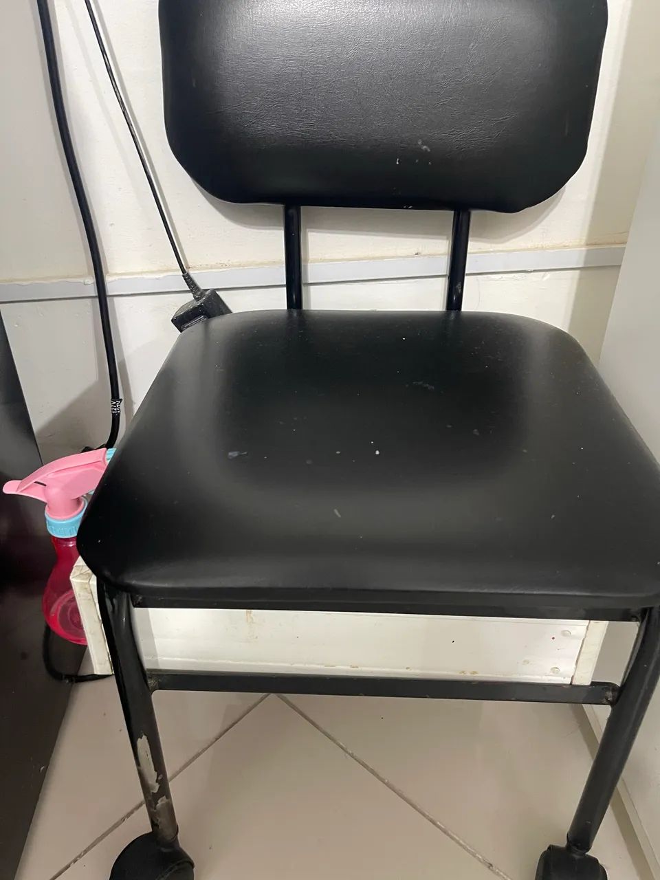 Cadeirinha para manicure - Foto 2