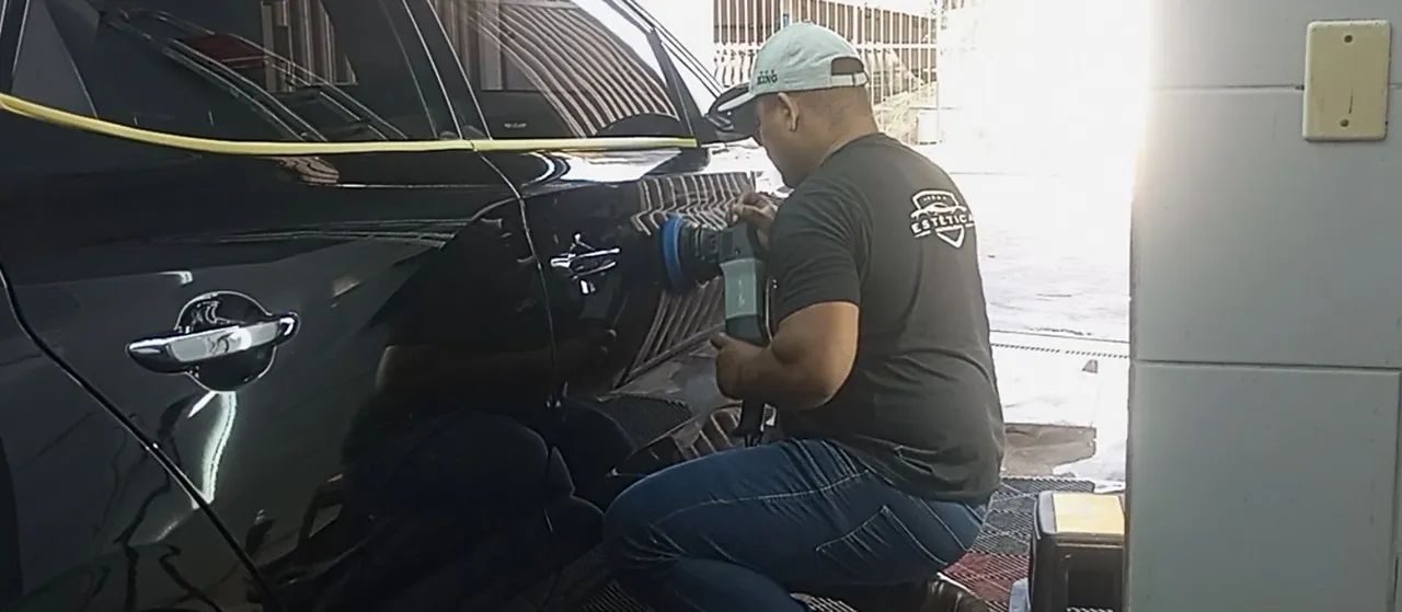 Polimento automotivo e vitrificação  - Foto 3