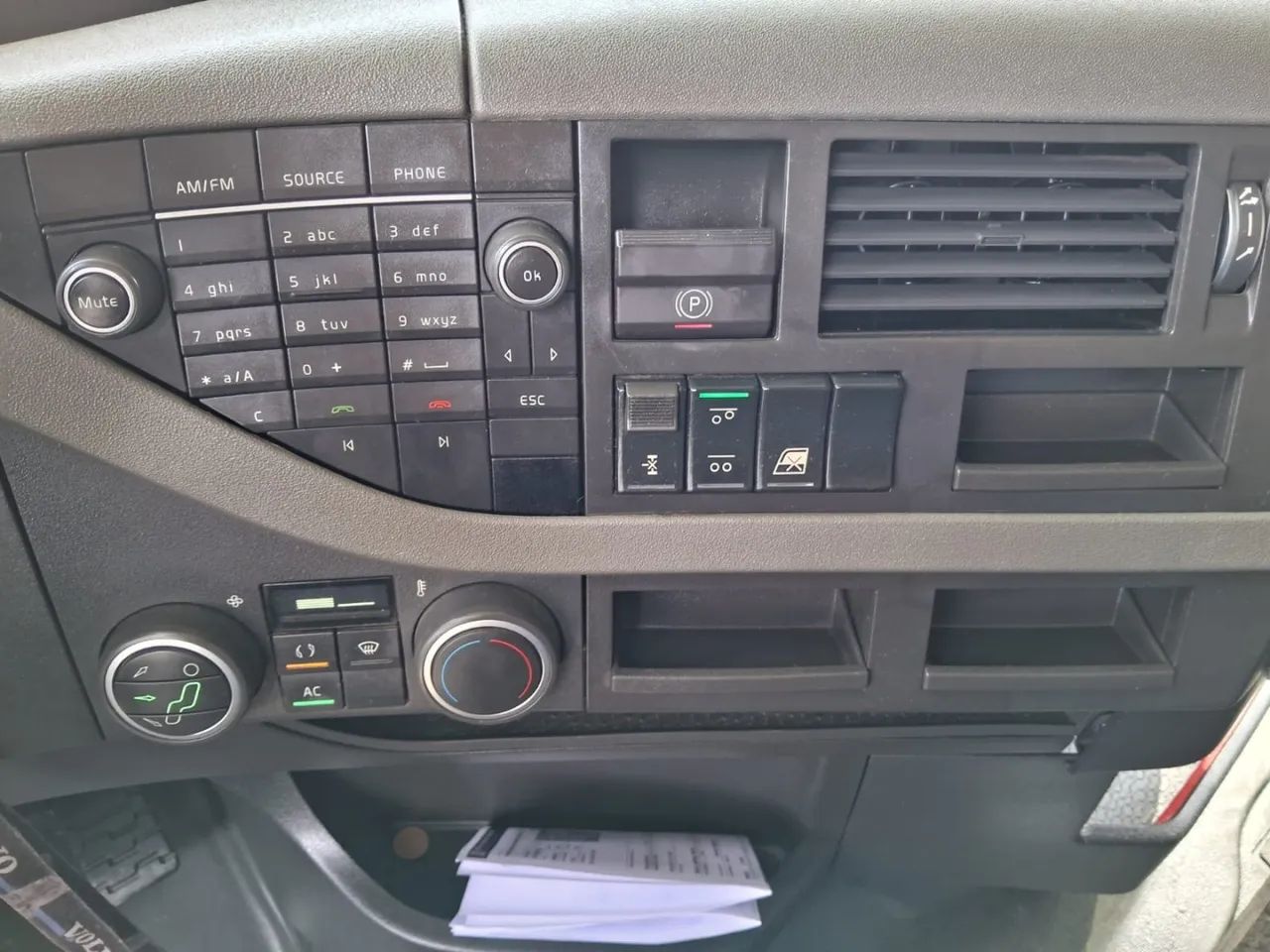 Volvo Fh 420 6x2 Renovação Da Frota Friboi - Foto 7