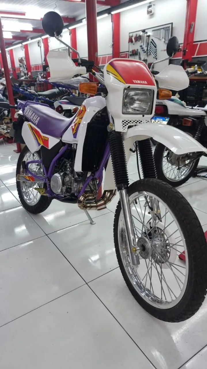 DT 200 