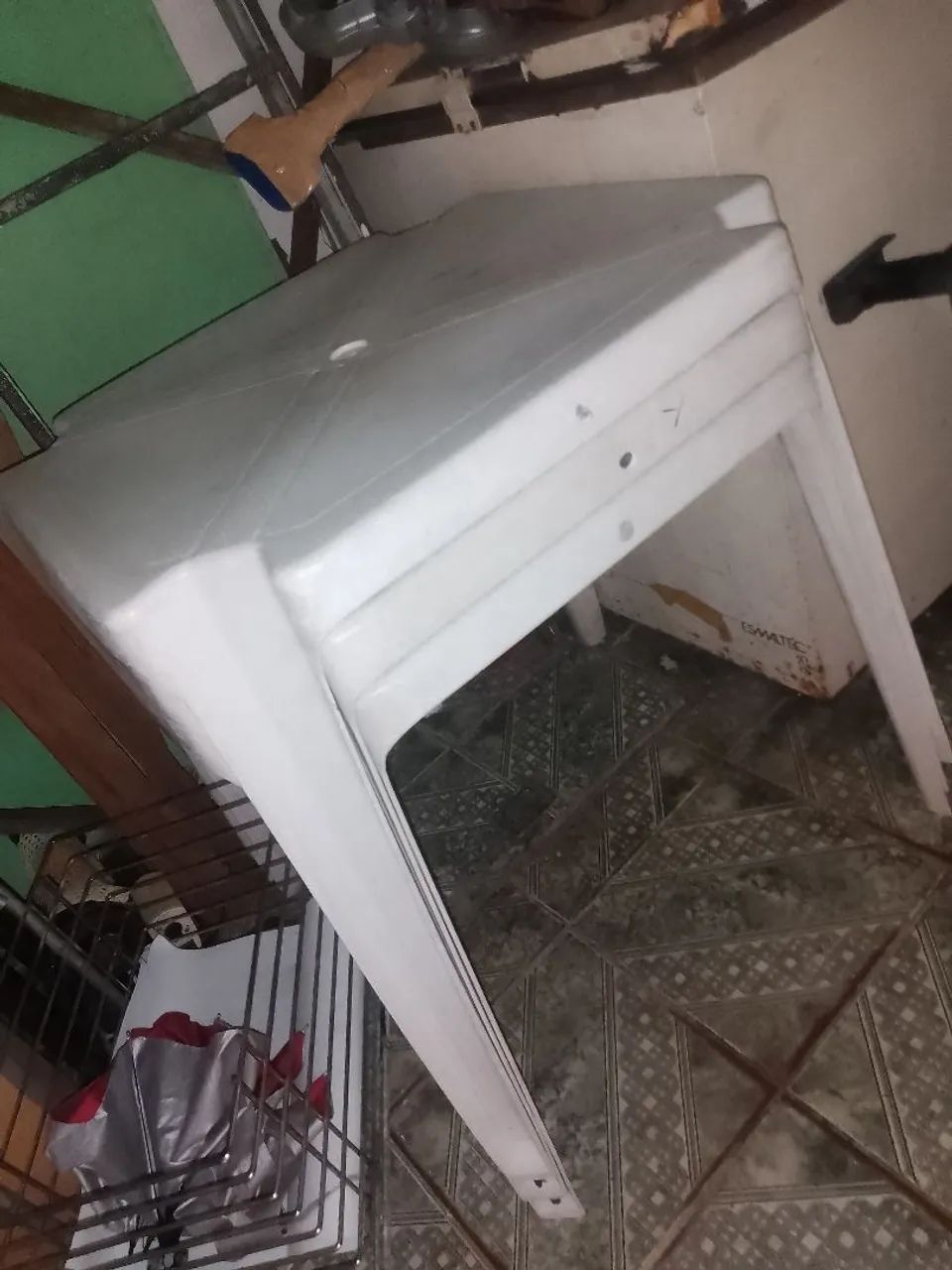 Mesas e cadeiras usadas  - Foto 2