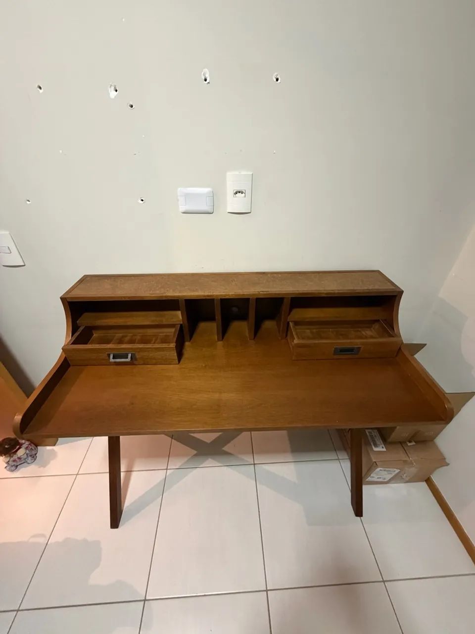 Escrivaninha Retrô 
