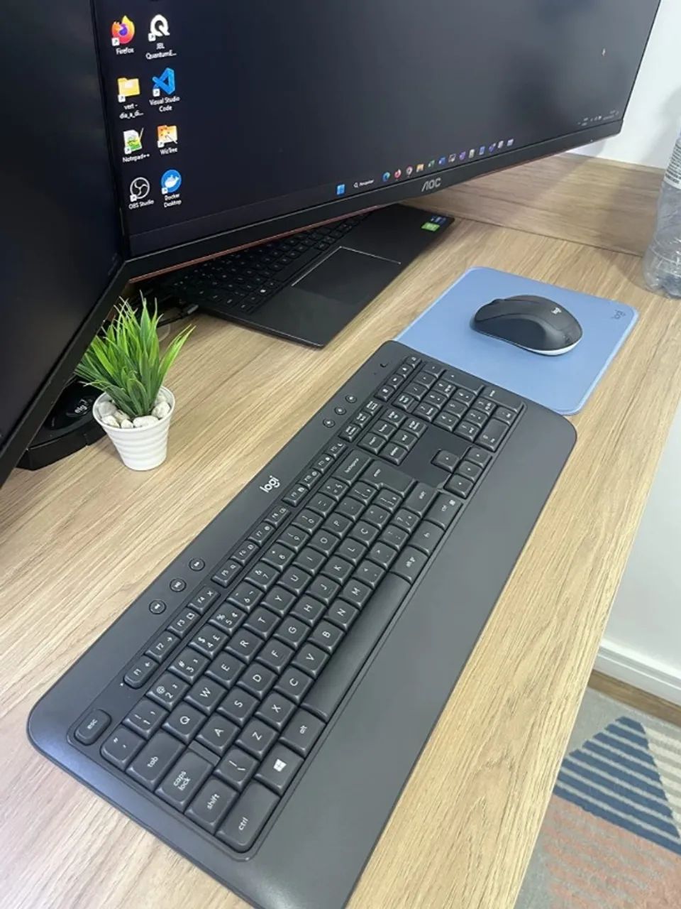 Kit Mouse e Teclado Sem Fio Logitech MK540