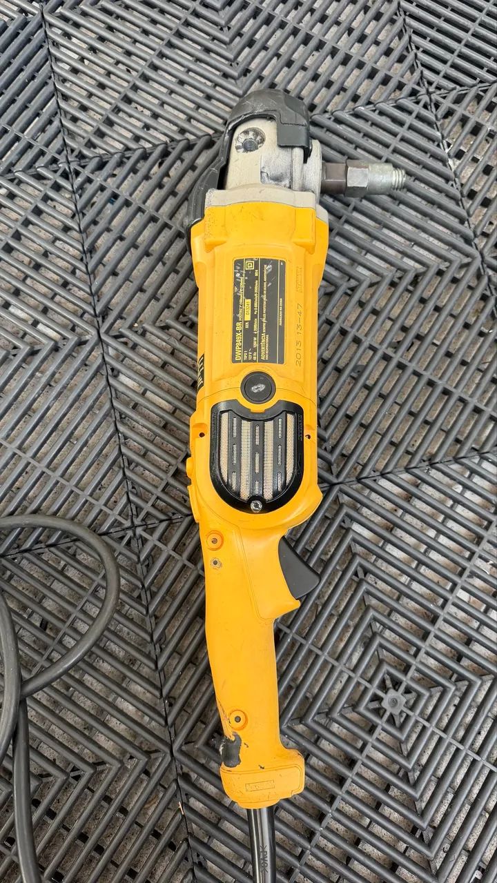 Politriz Dewalt 127 com garantia  - Foto 5