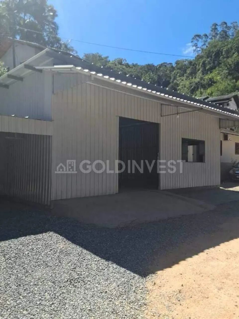 Galpão com 120m² no bairro Primeiro de Maio!!! - Foto 2