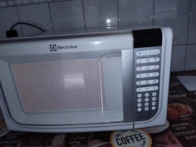 Micro-ondas Eletrolux-127v-Esquentar marmita - Foto 5
