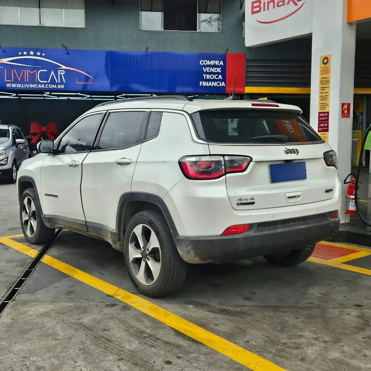 Jeep Compass LONGITUDE 2.0 4x4 Dies. 16V Aut., foto 4 de 12