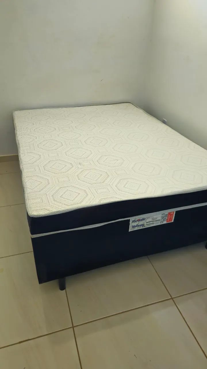 VENDO CAMA BOX DE CASAL!