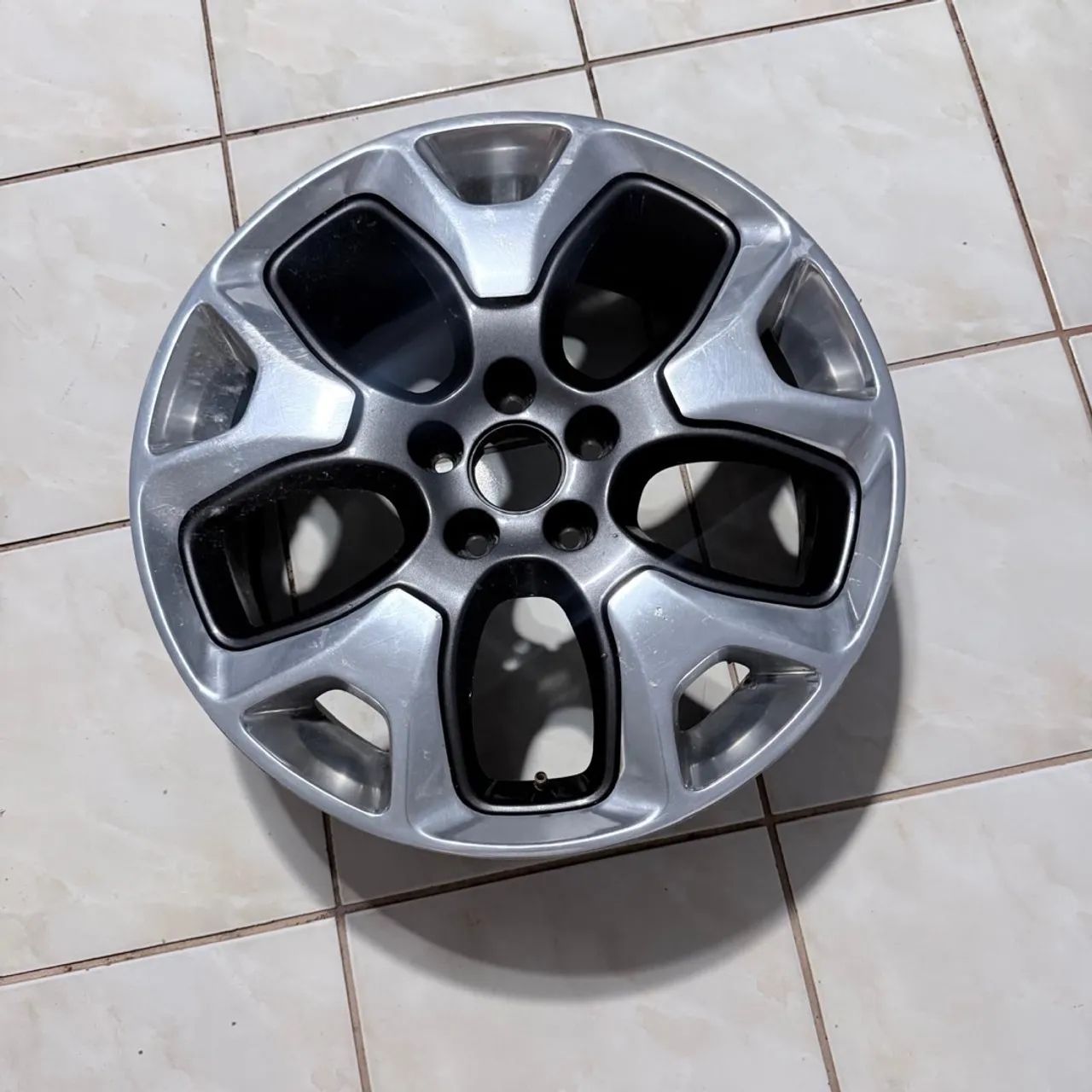 Vendo aro Jeep Compass 2019