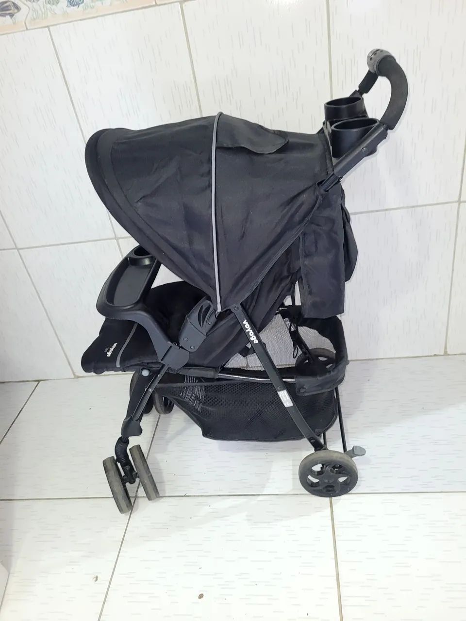 Carrinho de bebê de passeio  - Foto 2