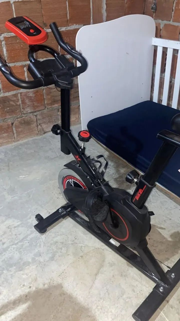 Bicicleta Ergométrica Spinning Profissional  - Foto 2