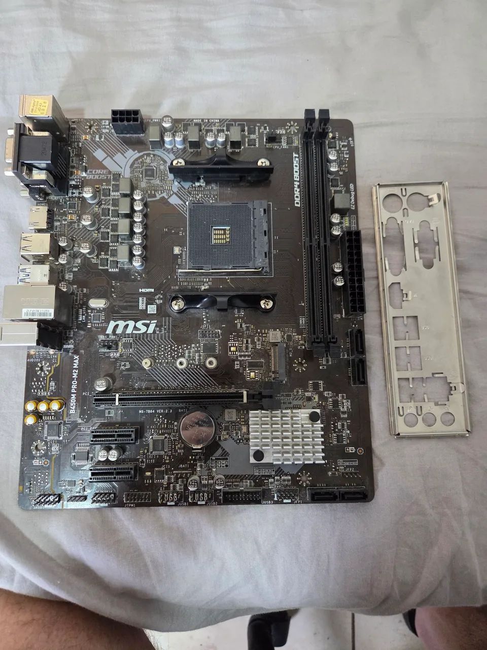Placa mãe MSI b450m pro-m2 max - Foto 3