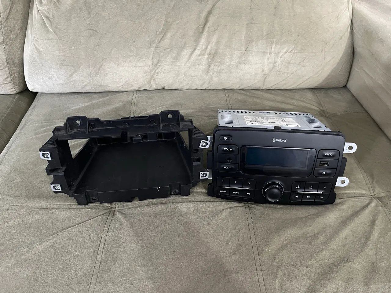 Radio bluetooth Renault  - Foto 2