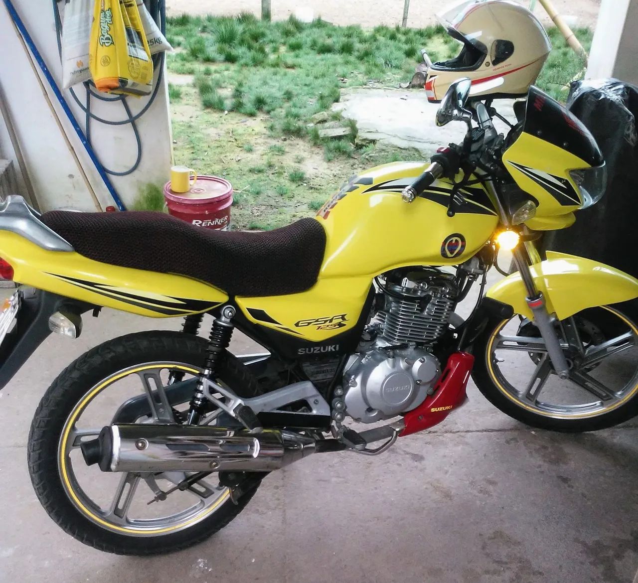 GSR 125 S