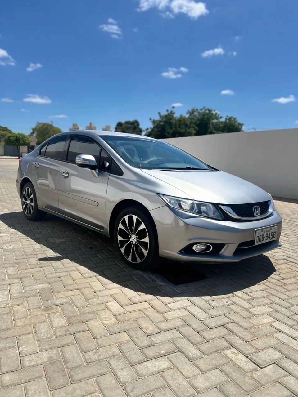 Honda Civic Civic Sedan LXR 2.0 Flexone 16V Aut. 4p 2015
