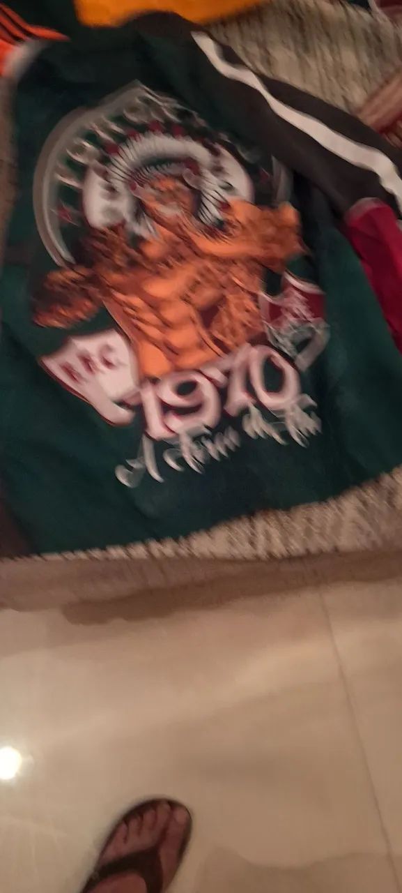 Medalha e camisas  do Fluminense pra colecionador  - Foto 5