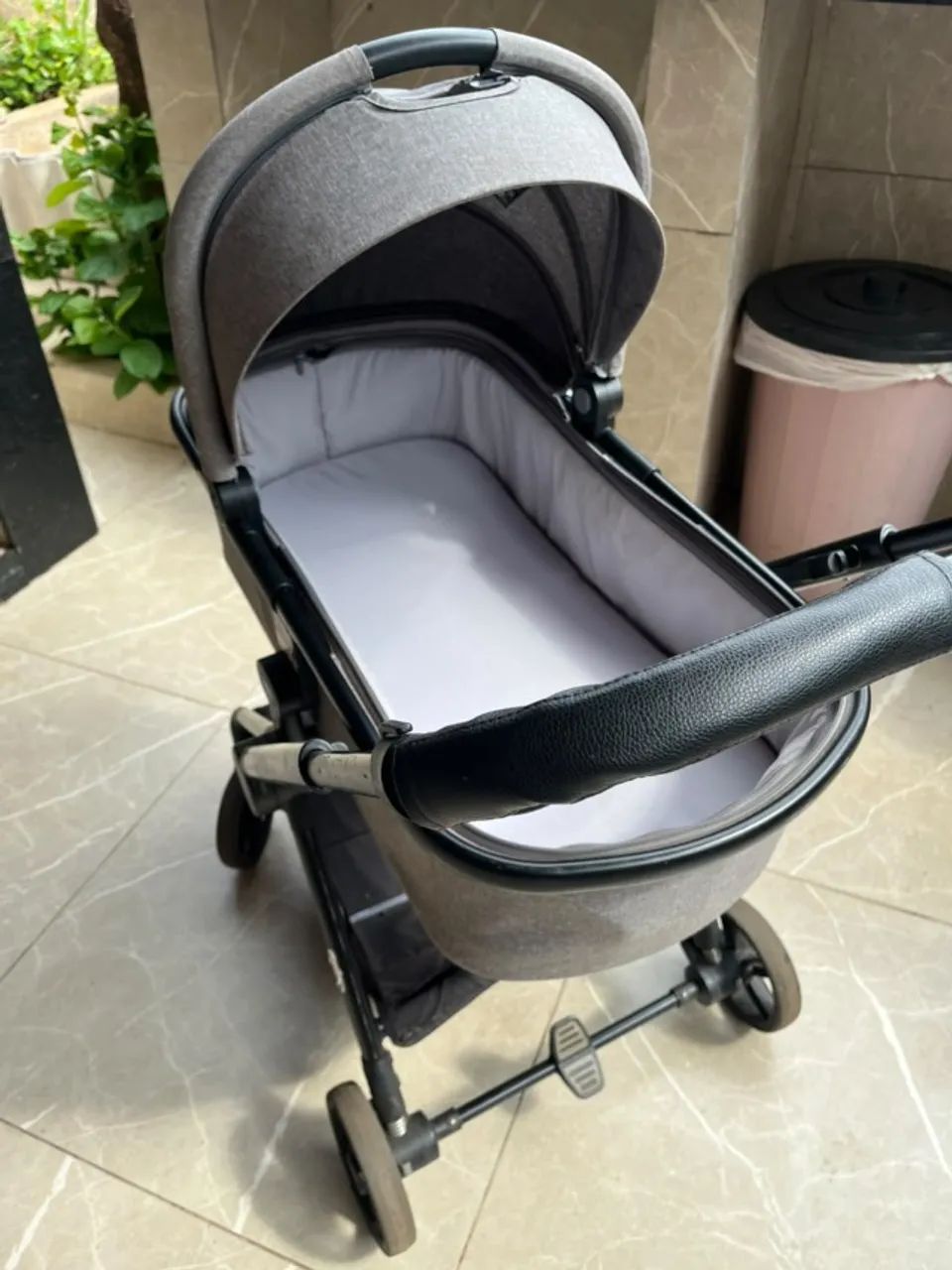 Carrinho Safety 1st completo + Bebê conforto + Moisés - Foto 2