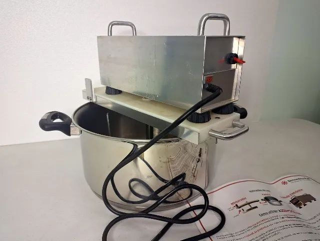 Panela Automática Brigadeiros - Bennedita Pan 4,7L + Brinde