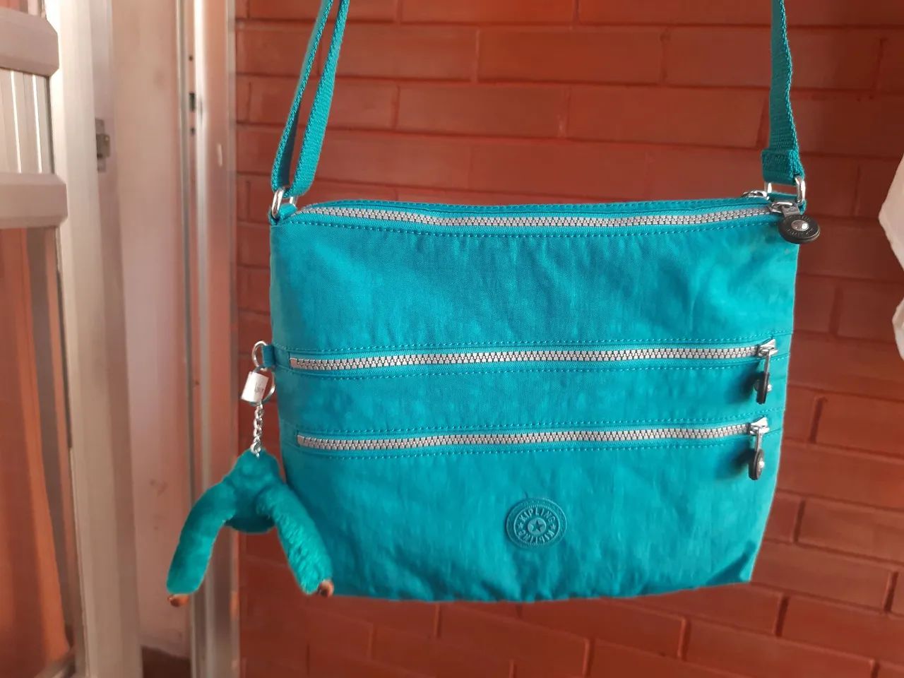 Vendo bolsa Kipling transversal  - Foto 4