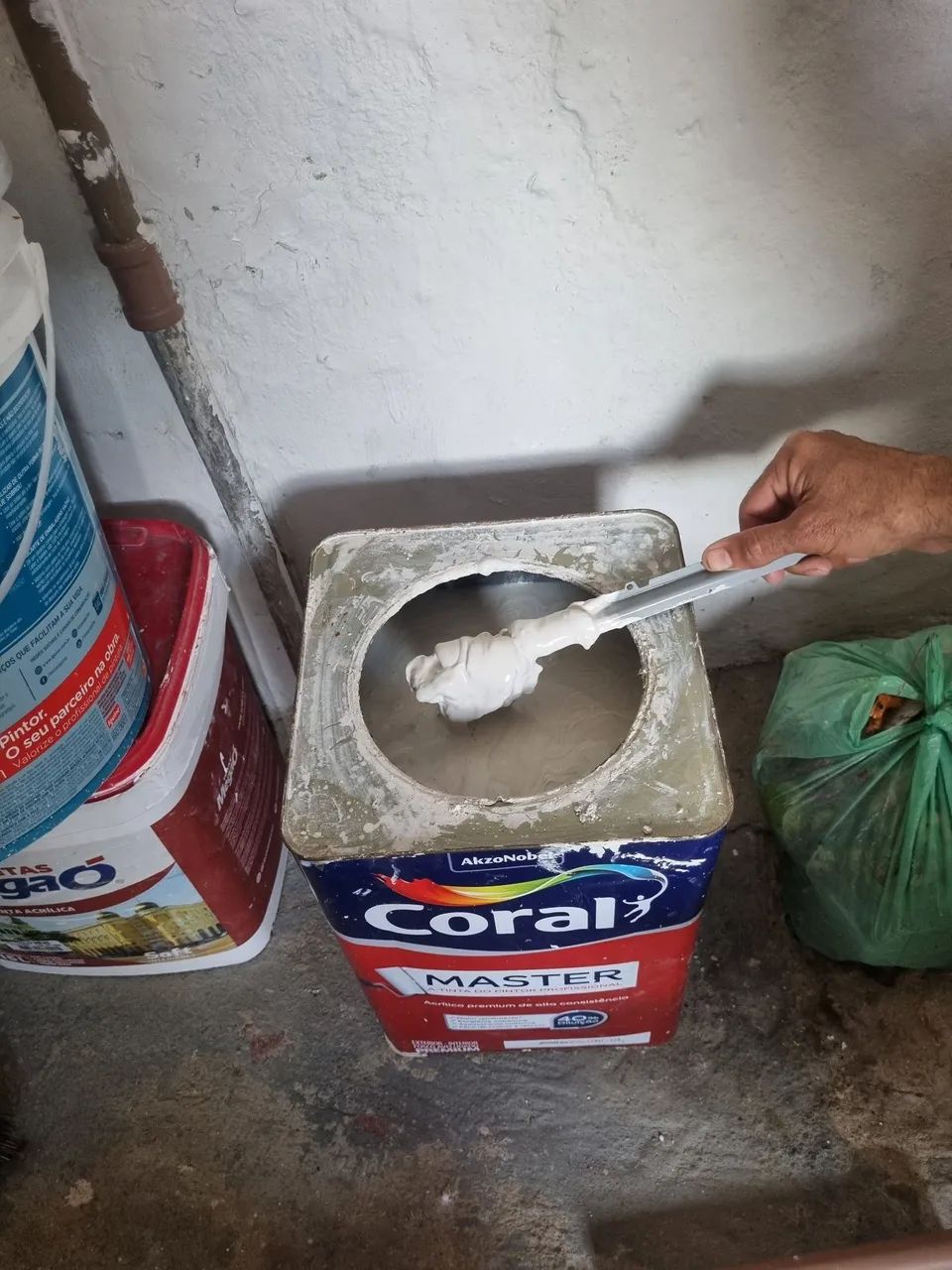 TINTA CORAL MASTER PREMIUM 18 LITROS /BRANCO GÊLO - Foto 2