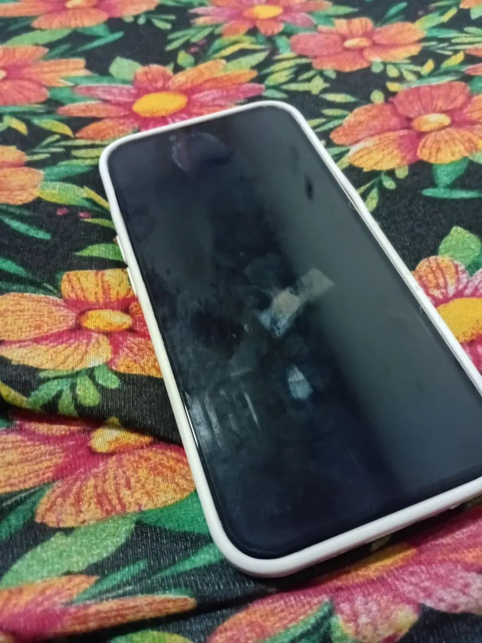 Vende-se iPhone 