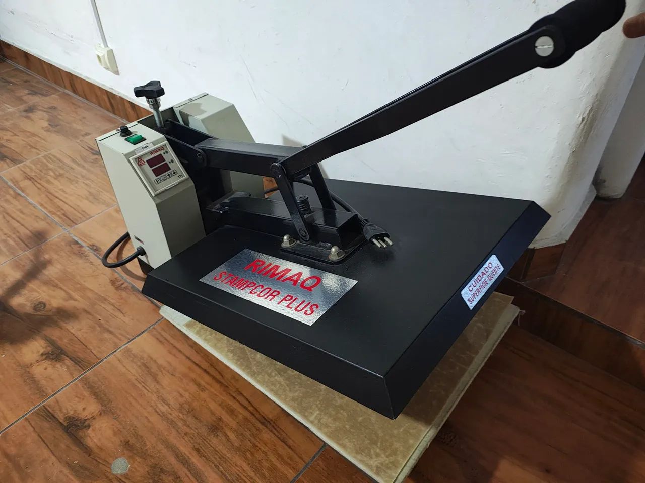 PRENSA PLANA TÉRMICA PARA ESTAMPAR - Foto 3