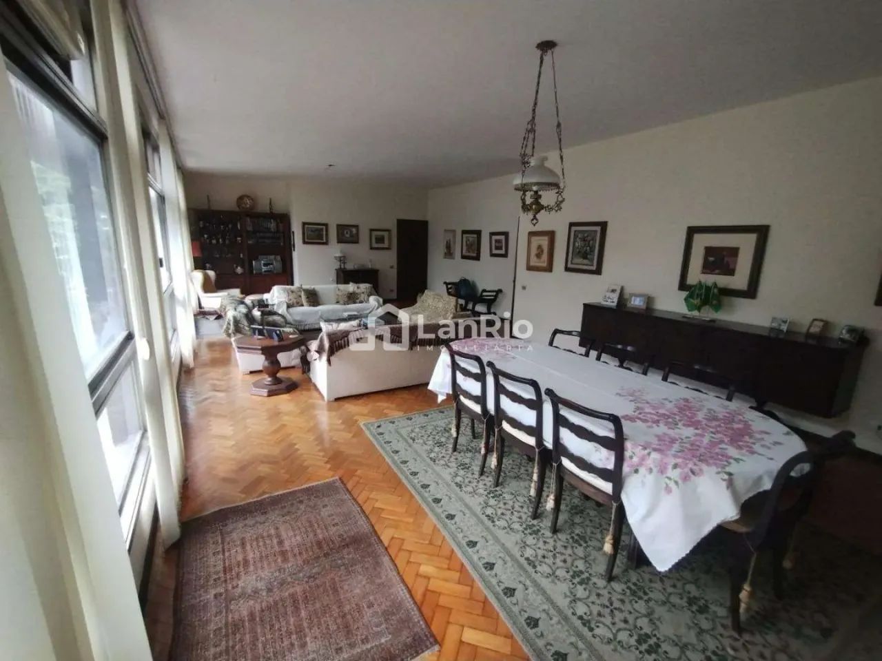 Lagoa | Apartamento 4 quartos, sendo 1 suite
