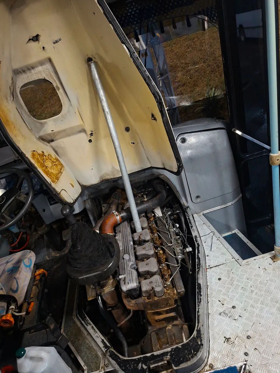 ÔNIBUS À VENDO MWM X10  - Foto 5