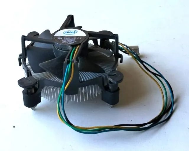 Cooler para Processador Intel (Cooler Box original) - Usado - Funcionando  - Foto 5