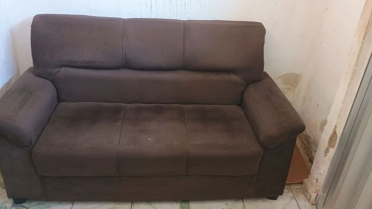 Sofá com 3 lugares  - Foto 2
