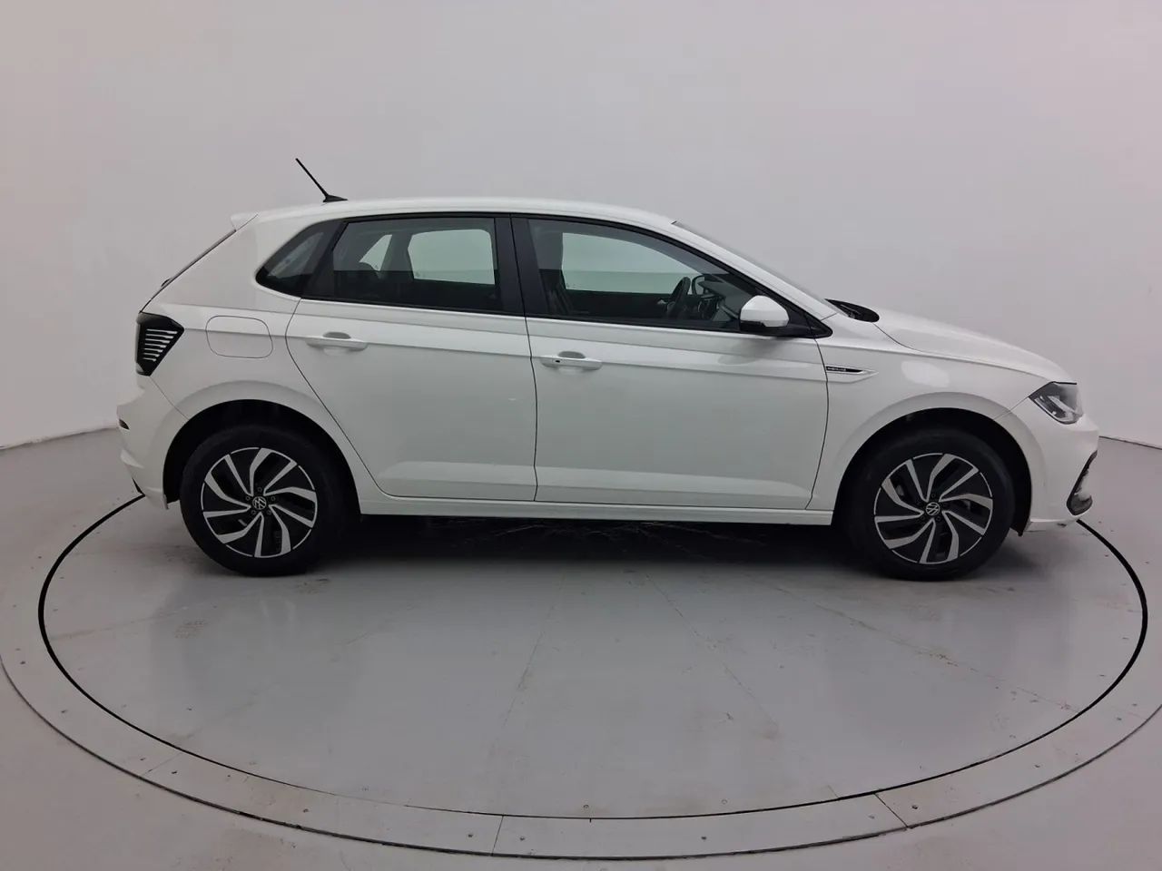 Volkswagen Polo Highline 170 TSI 1.0 Flex 12V Aut., foto 6 de 18