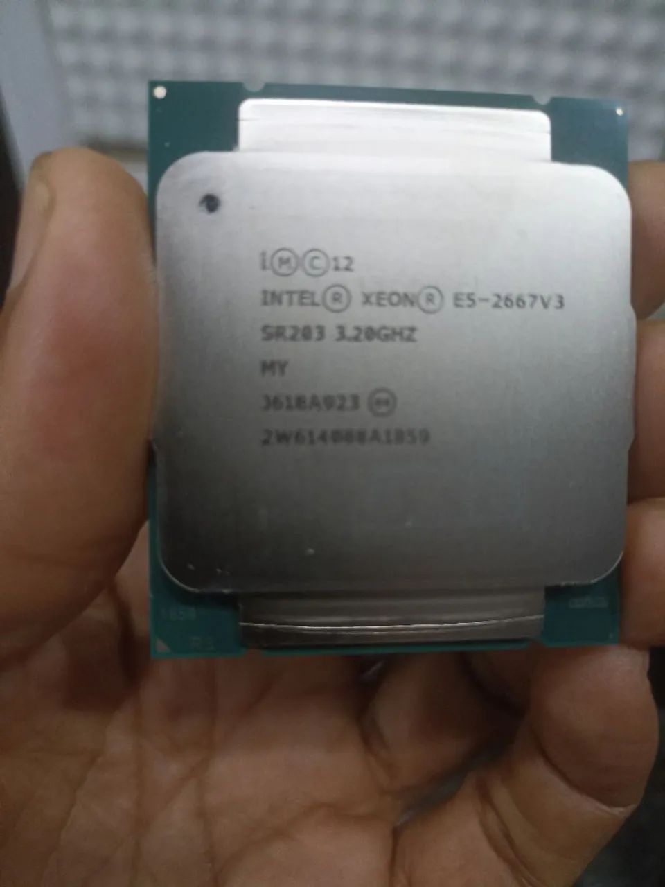 Processador xeon 2667 v3  3,2  GHz  - Foto 2