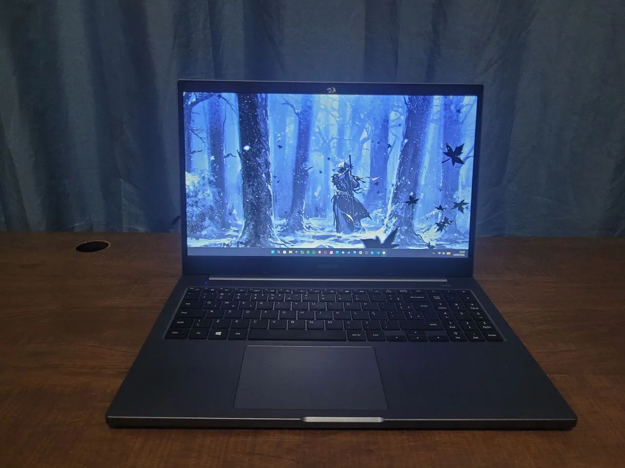 NOTEBOOK SAMSUNG  - Foto 2