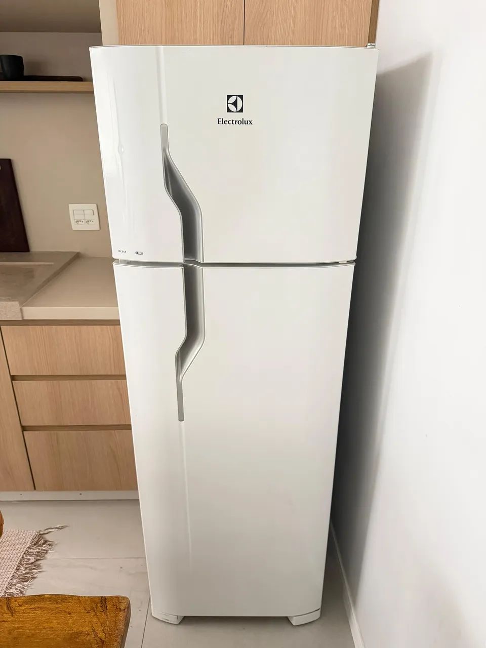 Geladeira Midea