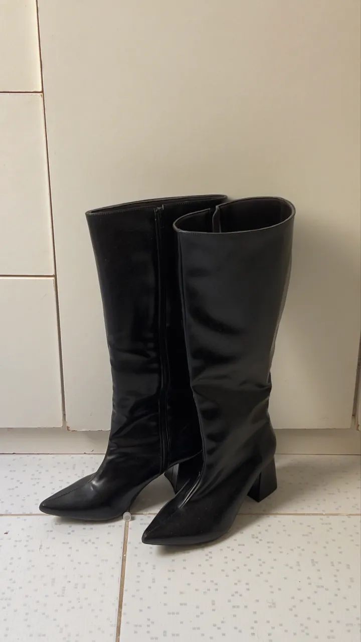 Bota preta 37