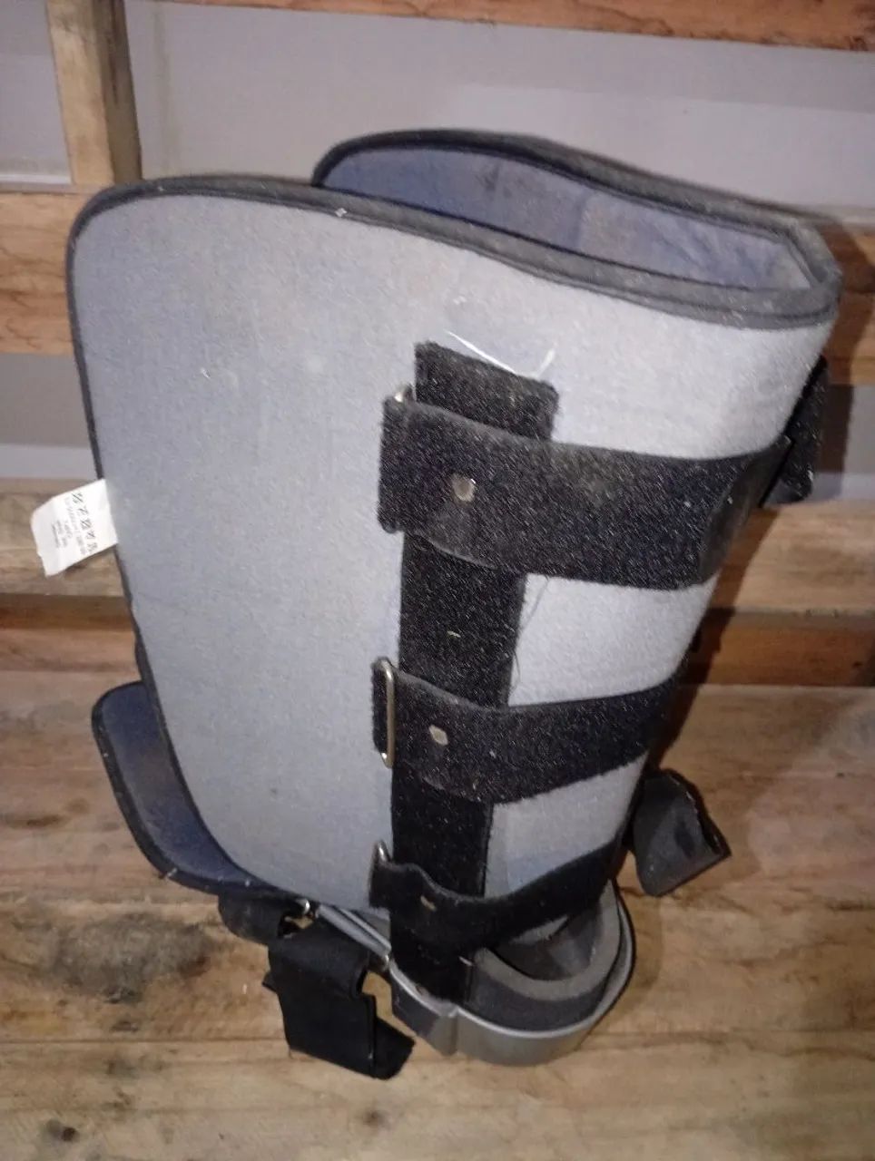 Bota ortopédica semi nova 