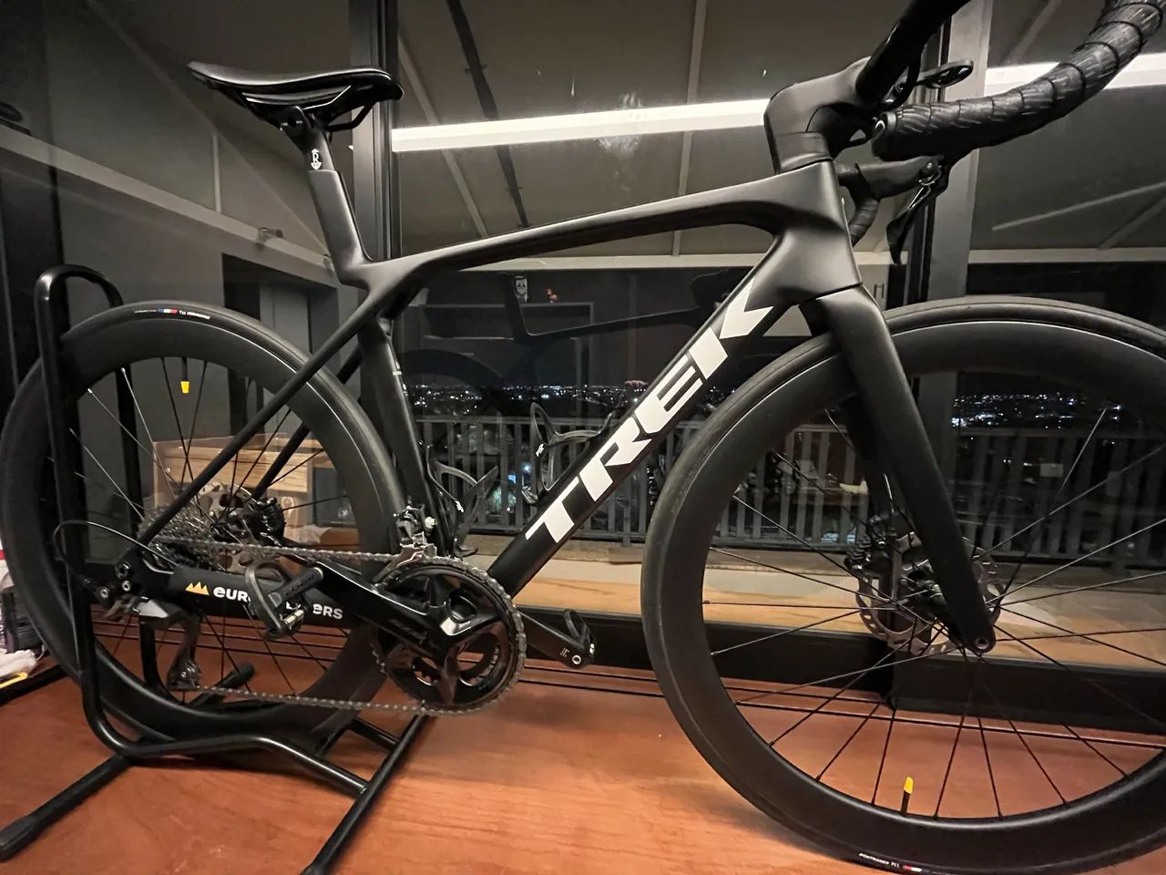 TREK MADONE SL5 G8 - Foto 3
