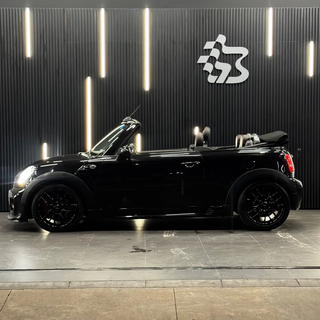 Mini Cooper Cabrio John Works 2.0 Aut. 2014 - Foto 4